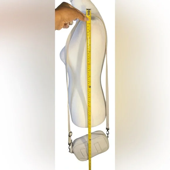 Hadaki Leather Crossbody Bag White Tassel Zip Adjustable Purse Strap Fanny Pack - Picture 15 of 15